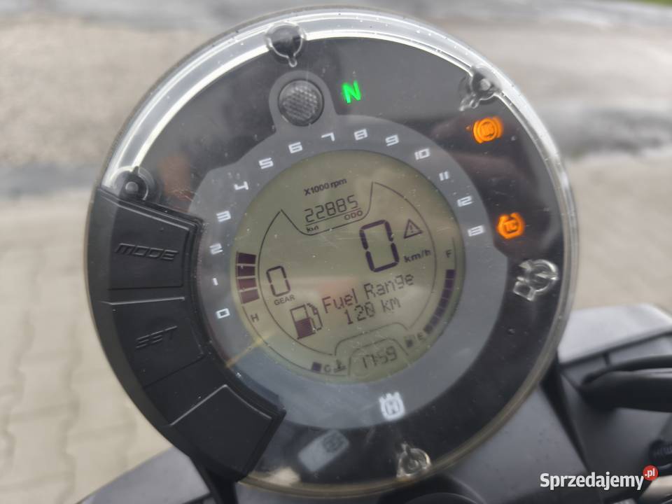 Husqvarna 701 Svartpilen Zamiana Raty