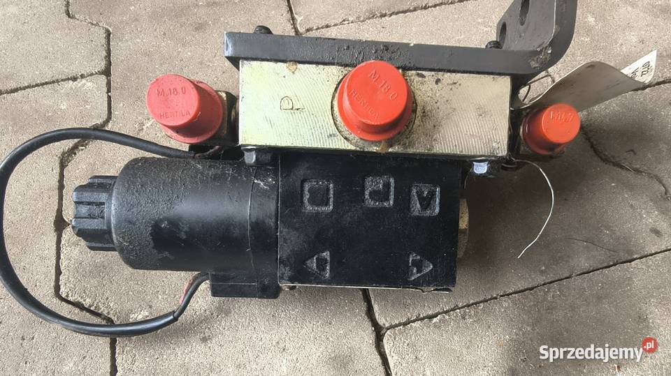 Elektrozawór Rozdzielacz Blokowy VOLVO EC240blc