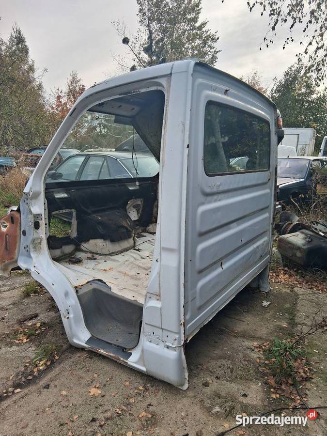 Lewa ćwiartka z dachem Iveco Dayli 2003 380km sprzedam