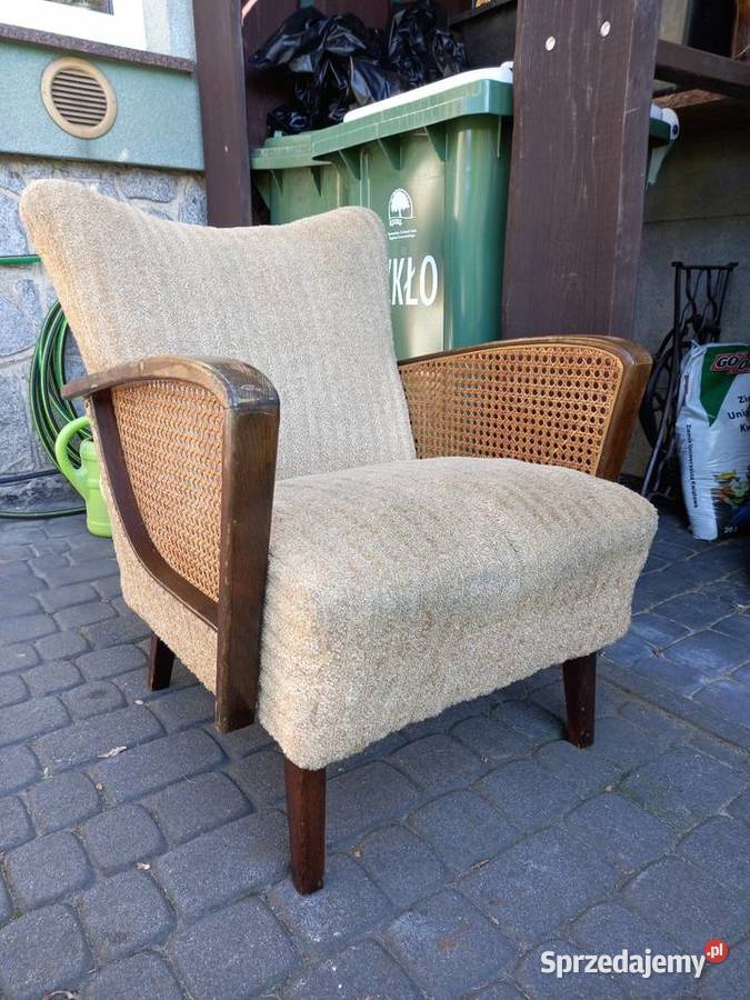 Stary fotel na sprężynach z rattanem vintage prl Rawicz sprzedam