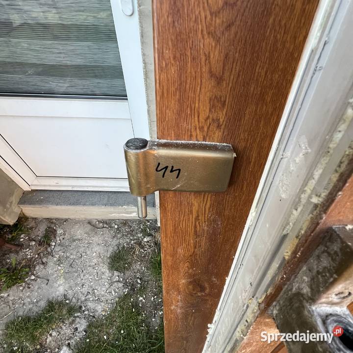 Drzwi PCV 145x220 Kłomnice sprzedam