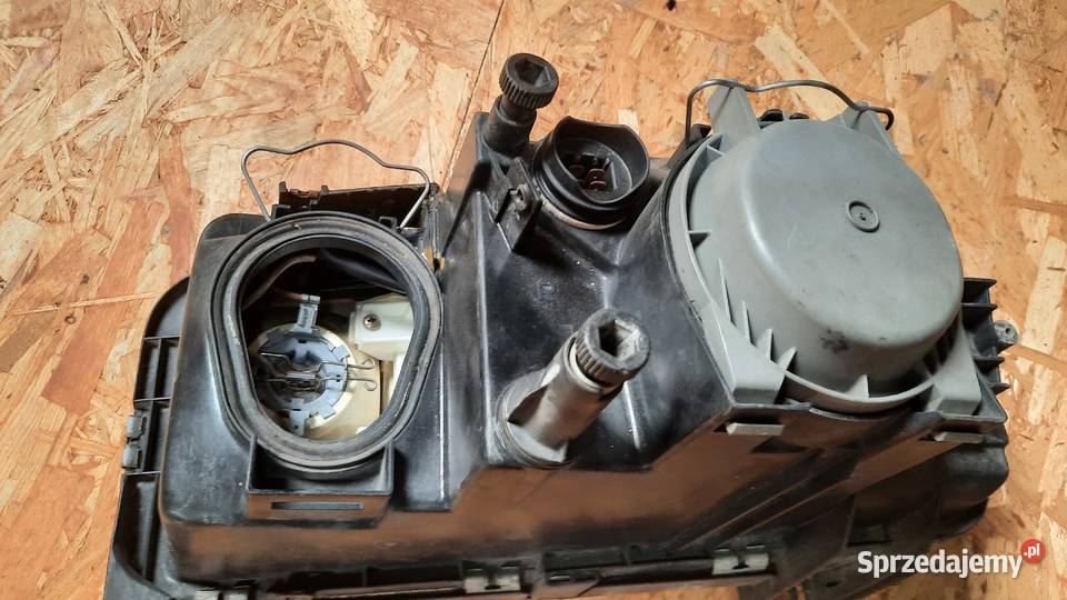 audi 200 c3 100 c3 lampy Krasnobród