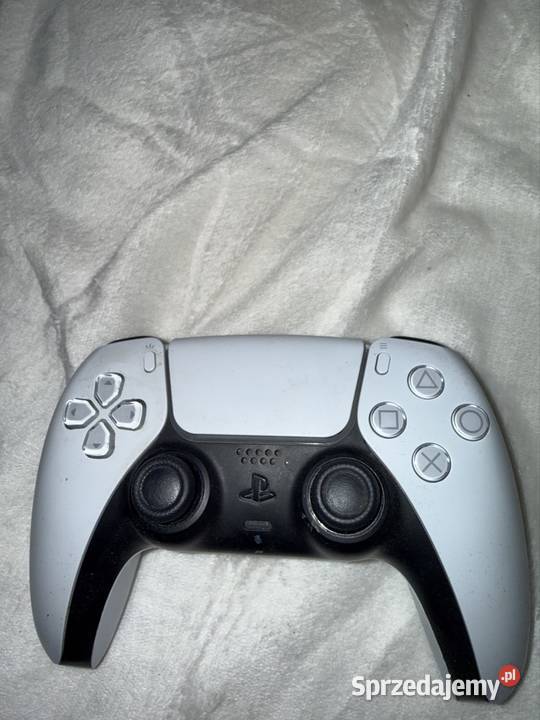 PlayStation 5 5 z napędem 825GB pad z efektem Wielmoża