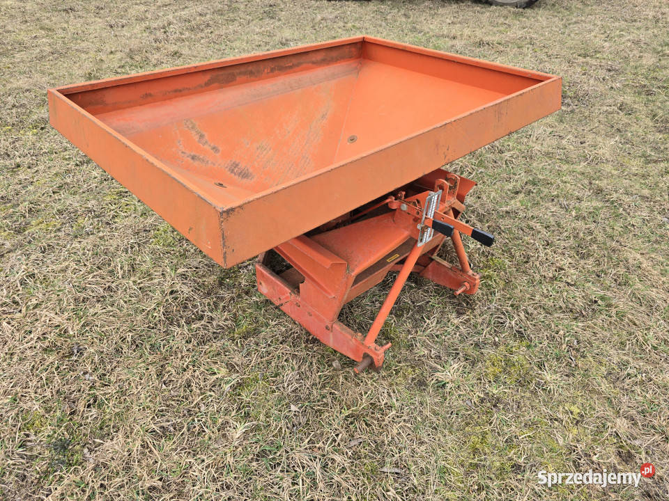 Rozsiewacz FRANSGARD SCP 600 L Biczki