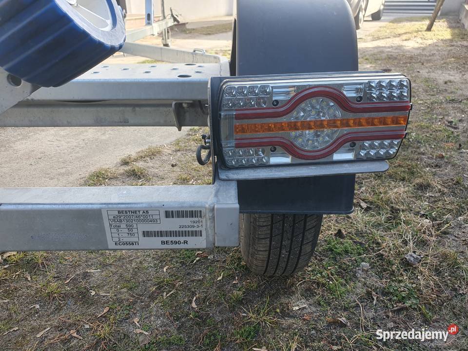 Przyczepa do łodzi łódki skutera wodnego TIKI