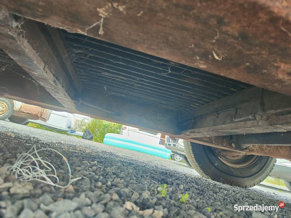 Citroen Hy pierwszy model jeżdżący Na Foodtruck dolnośląskie Karpacz
