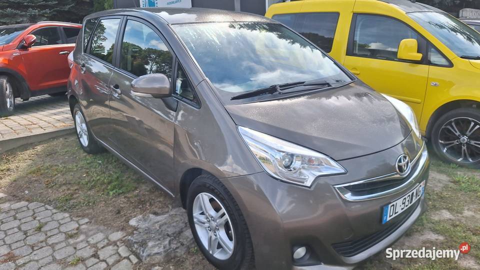 Toyota VersoS 13 AUTOMAT Verso S sprzedam