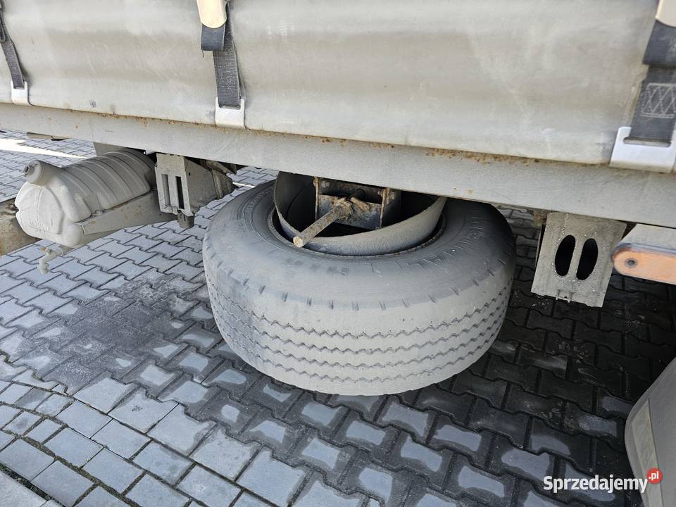 NACZEPA FIRANKA ZASLAW towarowe Tarnobrzeg