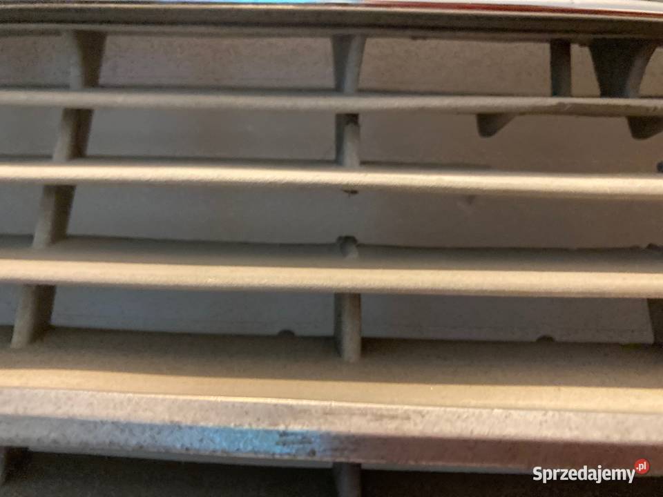 Mercedes Benz W123 atrapa chodnicy grill S123 Poznań