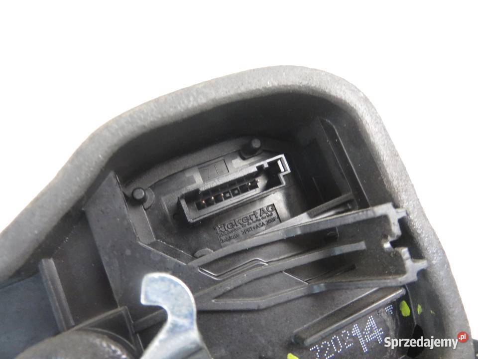 ZAMEK LEWY TYLNY BMW 1 E87 7202147