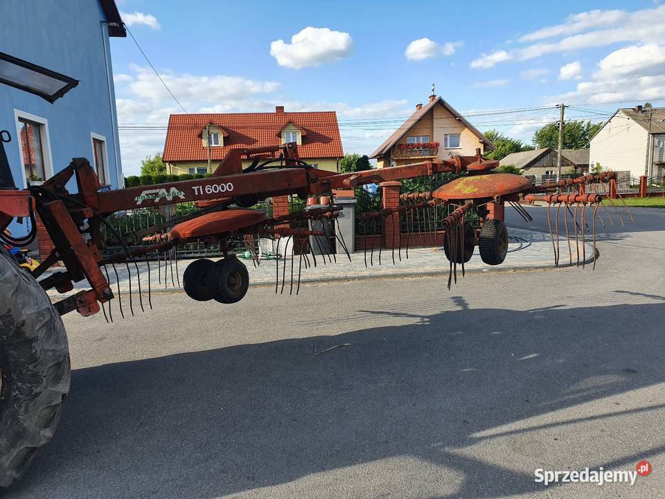 Zgrabiarka nieuszkodzony