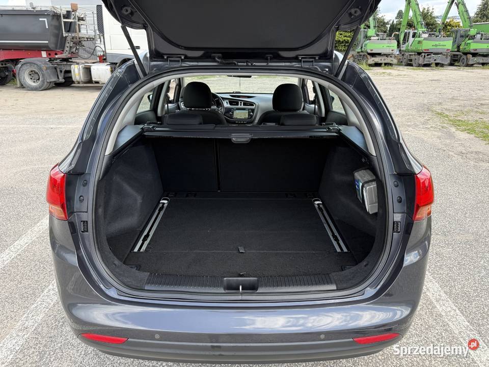Kia Ceed 14 BENZYNA Klimatyzacja Nawigacja serwisowany w ASO Konin