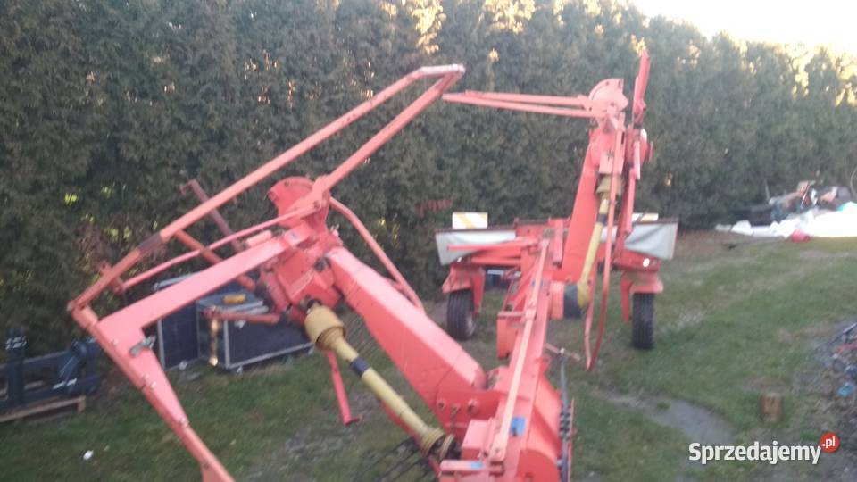 Kuhn GA 7000 Zgrabiarka dwukaruzelowa Ma 22 lata Słupca sprzedam