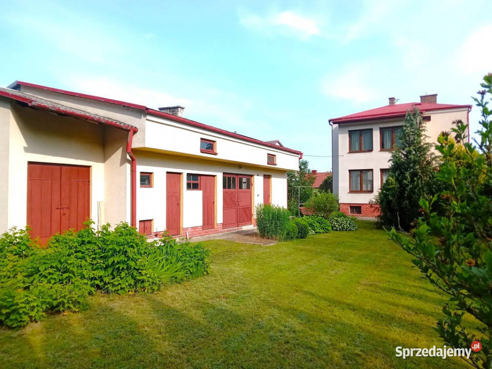 Dom z budynkiem gospodarczym lesie Tomaszów Lubelski