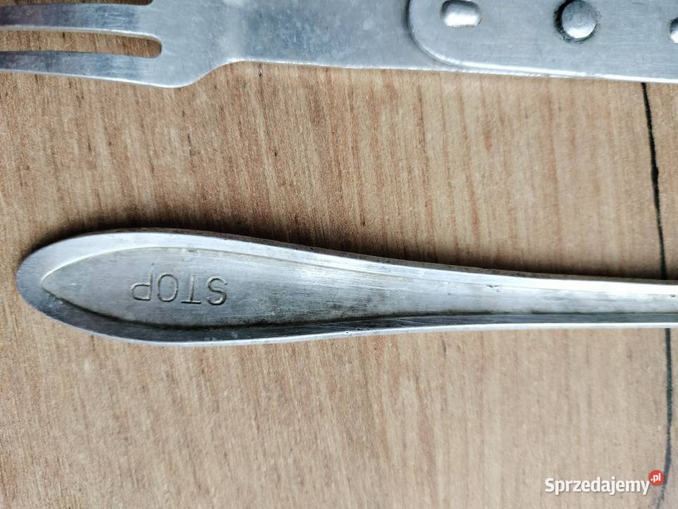 Niezbędnik wojskowy i widelec prl Choszczno