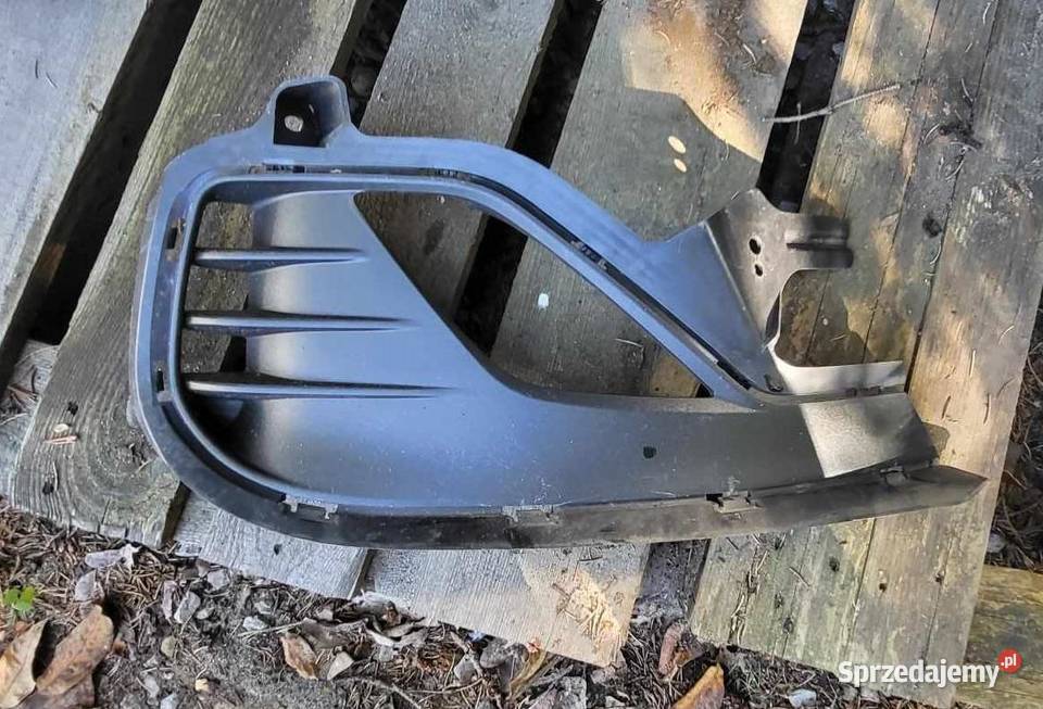 Kratka zderzaka prawa strona hyundai i30 zderzaki Karoseria