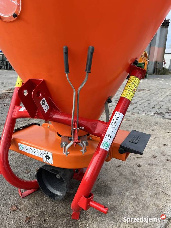 Rozsiewacz na taśmę 300 400 600 800 lejek KŁOS Szydłowiec