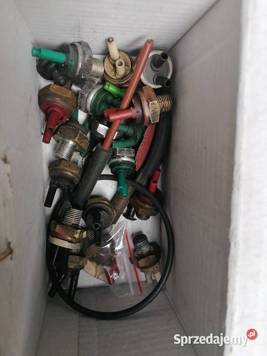 Mercedes 190 w201 124 czujnik podciśnieniowy Radom