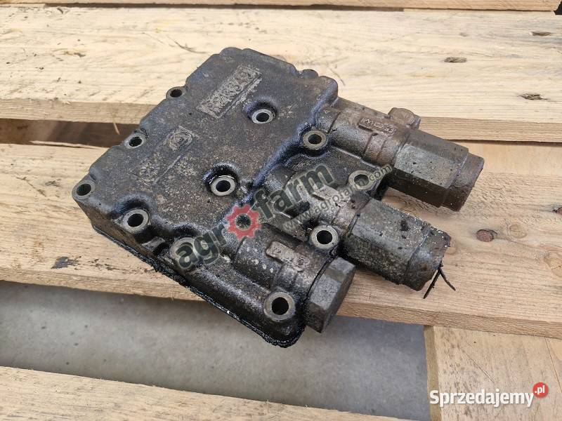 Obudowa John Deere 6120 6820 7720 7820 Byków