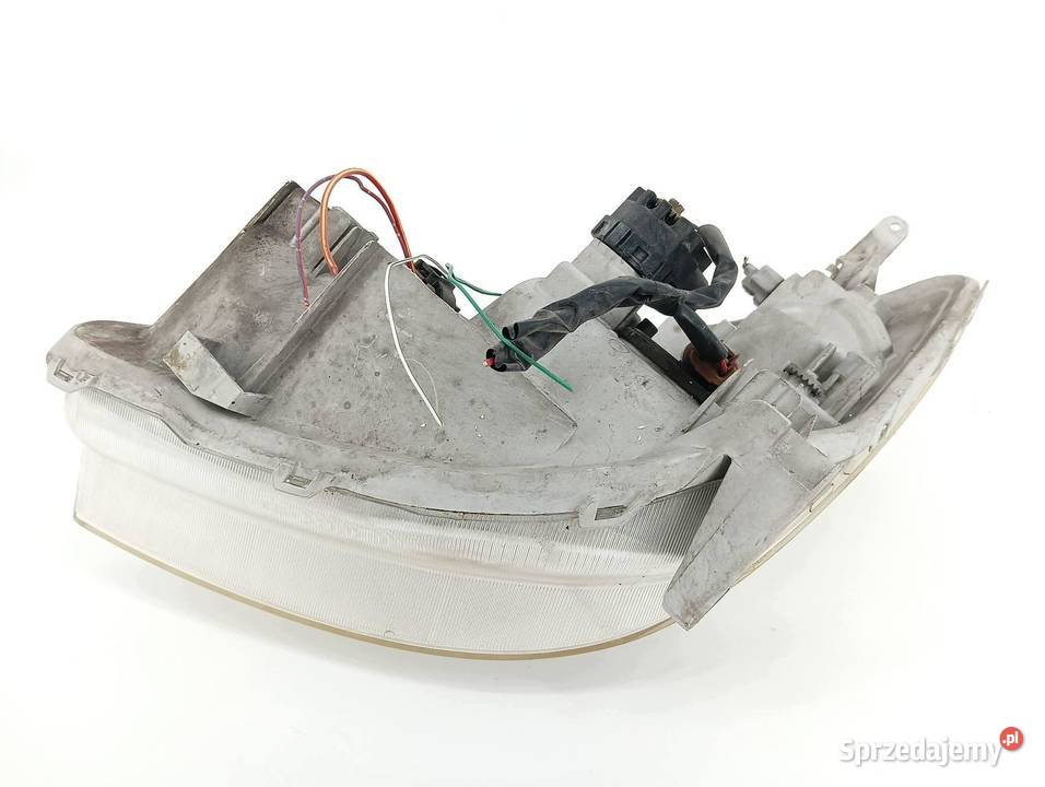 LAMPA PRZÓD PRAWA EU Toyota Corolla Verso I
