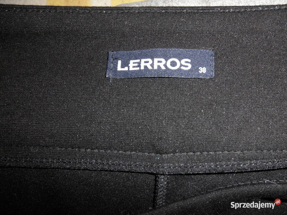 Spodnie czarne Bez wzoru Spodnie