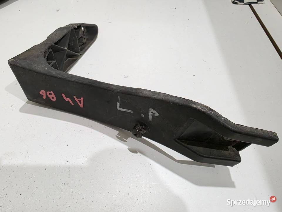 Ślizg zderzaka lewy przód Audi a4b6 8E0821137B Iława