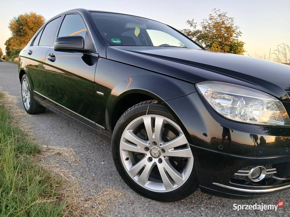 Mercedes C220 Avantgarde Czarny Bezwypadkowy z Gołuchów sprzedam