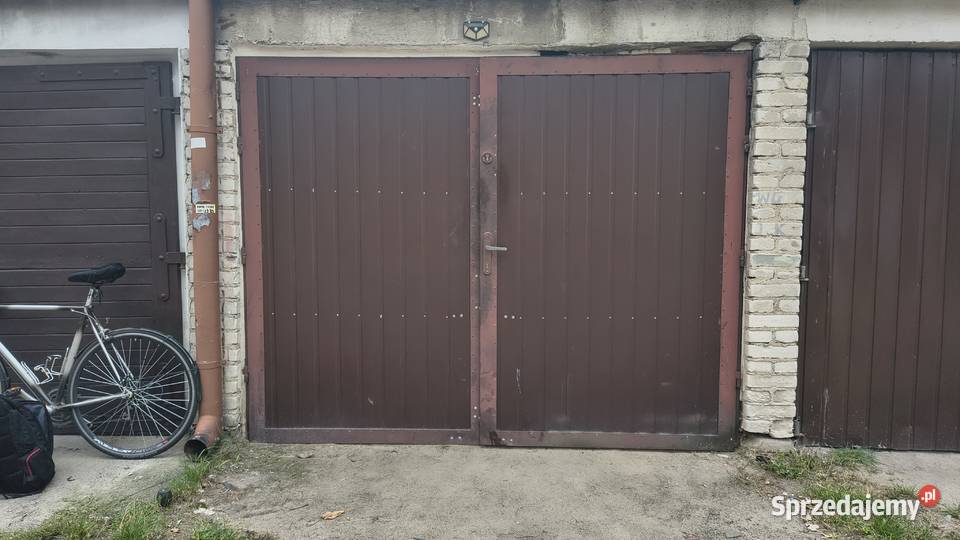 Garaż murowany ulicy Kilińskiego Padlewskiego