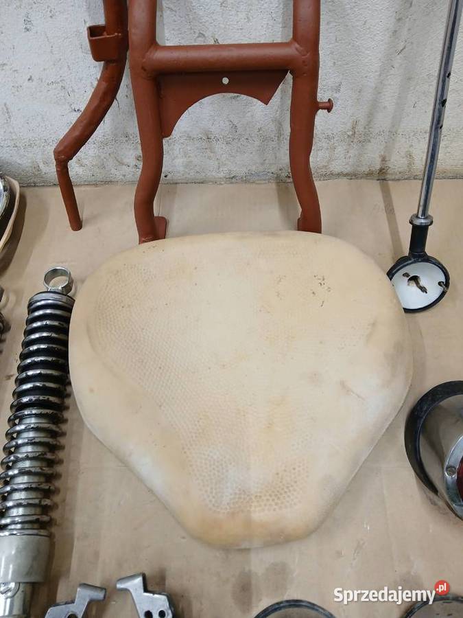 MZ ES TS RT BK IFA TROPHY JASKÓŁKA porządki Kieźliny