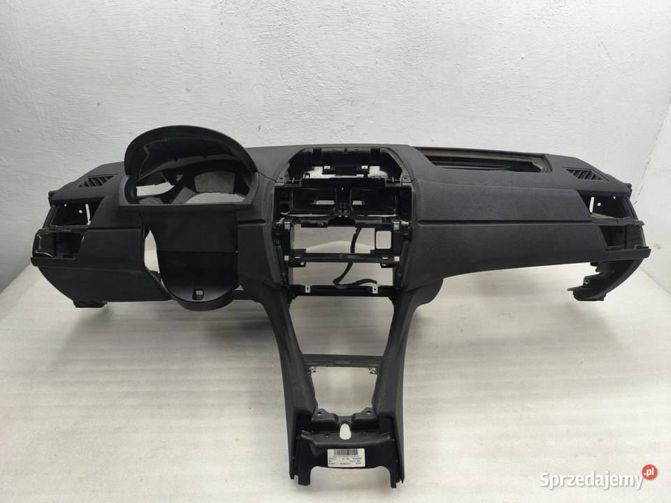 DESKA ROZDZIELCZA MPAKIET BMW X3 E83 393597S osobowe wielkopolskie sprzedam