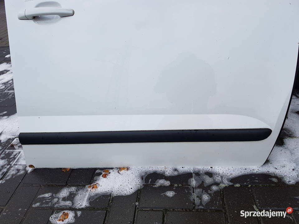 PEUGEOT 3008 I DRZWI PRAWE PRZOD BIALE KWED osobowe Turkowice sprzedam