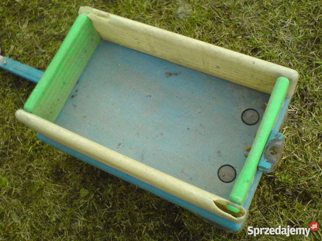 Przyczepkiopryskiwacz do ciągnikaquada na pedały Tuszkowo