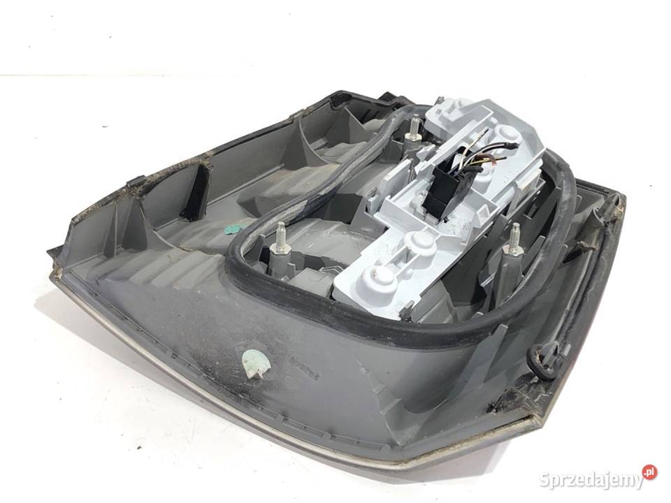 LAMPA LEWY TYŁ OPEL VECTRA C 13157646 Hatchback
