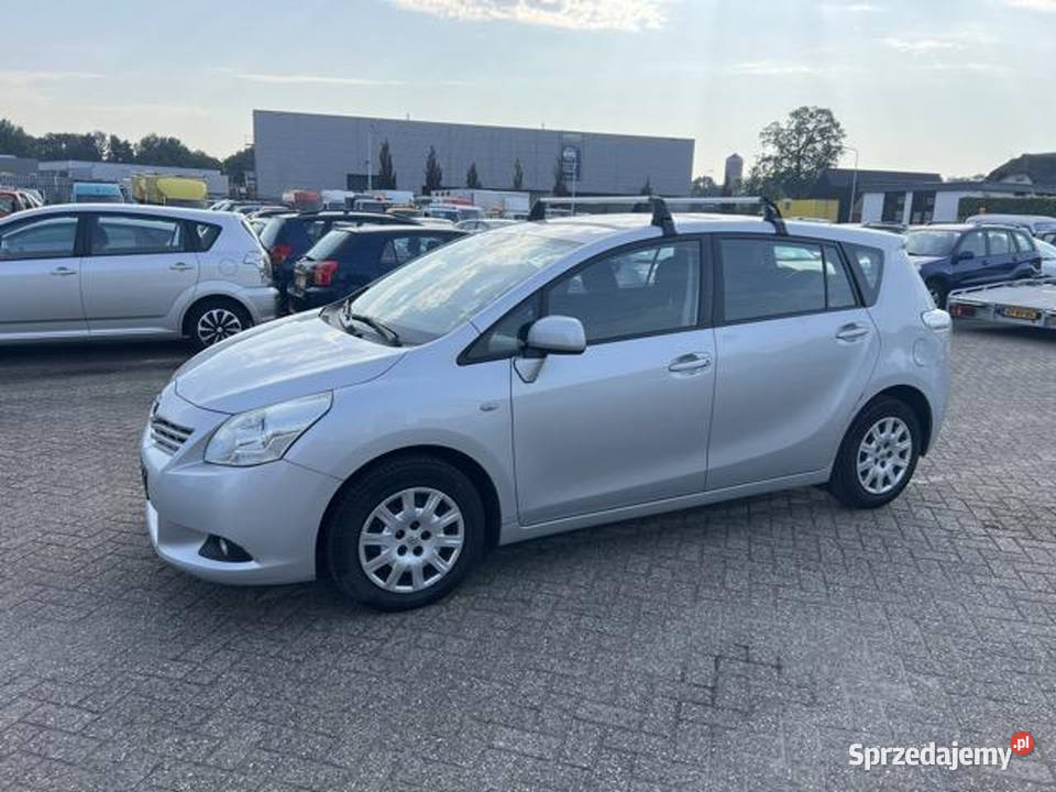 Toyota Verso 16 benzyna Samochody osobowe zachodniopomorskie Szczecin sprzedam