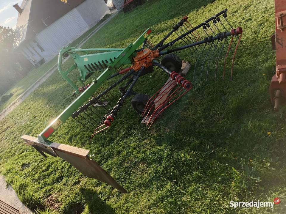 Zgrabiarka Karuzelowa Do Siana Lubinka