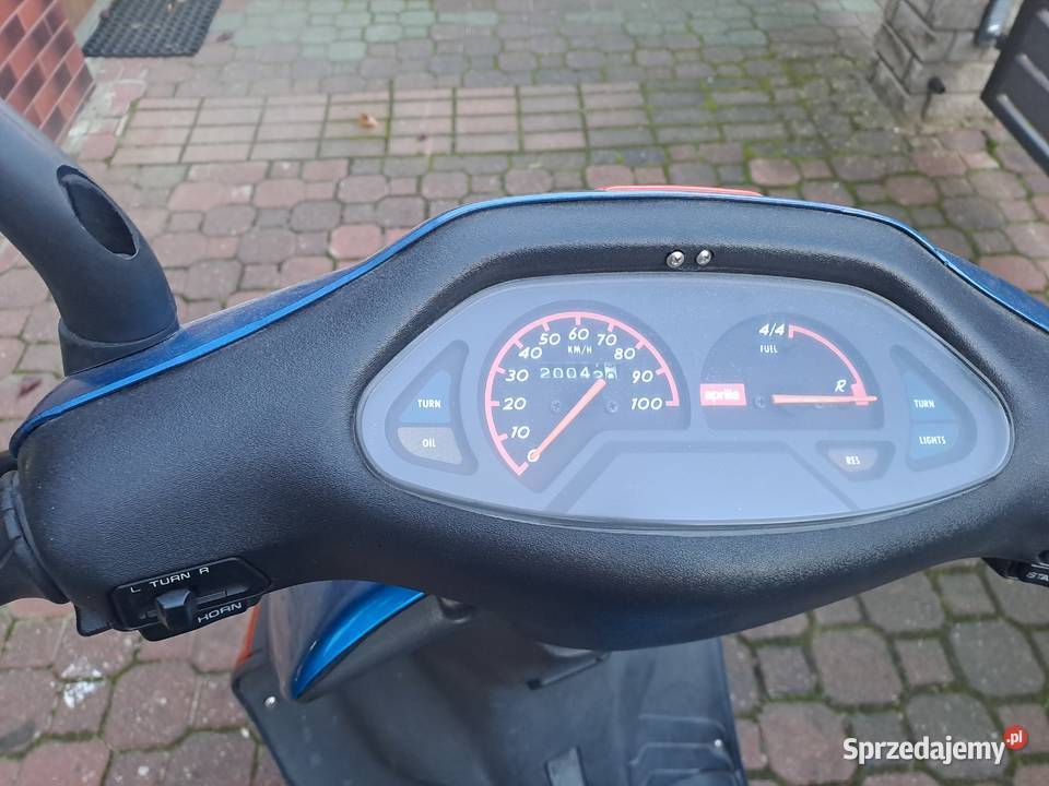 Sprzedan skutera Arilia sr50
