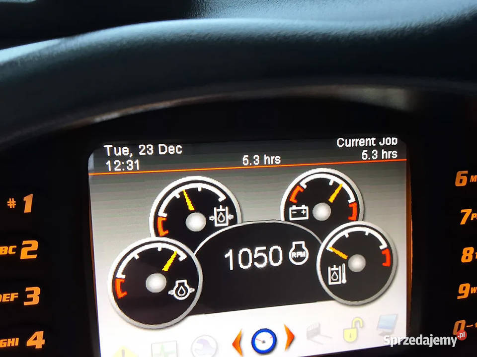 Ładowarka burtowa gąsienicowa Bobcat T590 skid Kęty