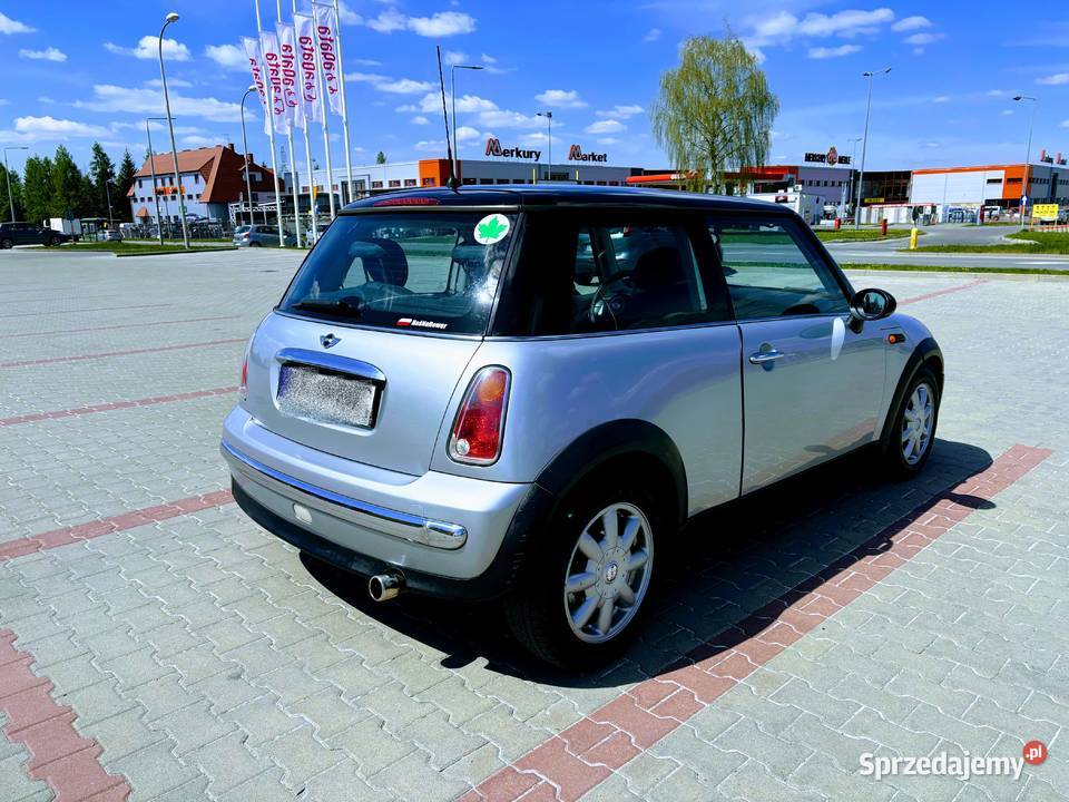 SPRZEDAM MINI ONE R50 2003 16 benzyna benzyna Motoryzacja Nowy Sącz