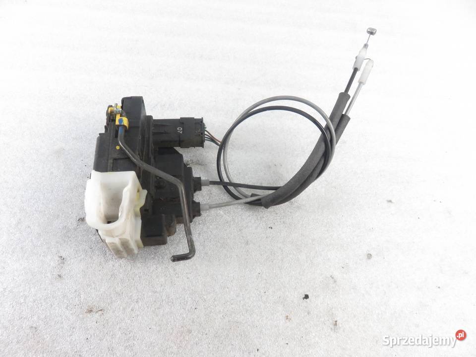 ZAMEK LEWY PRZEDNI HYUNDAI i20 sprzedam