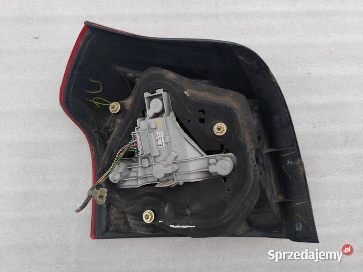 Lampa Prawy Tył Tylna Prawa Toyota Corolla E12 prawe