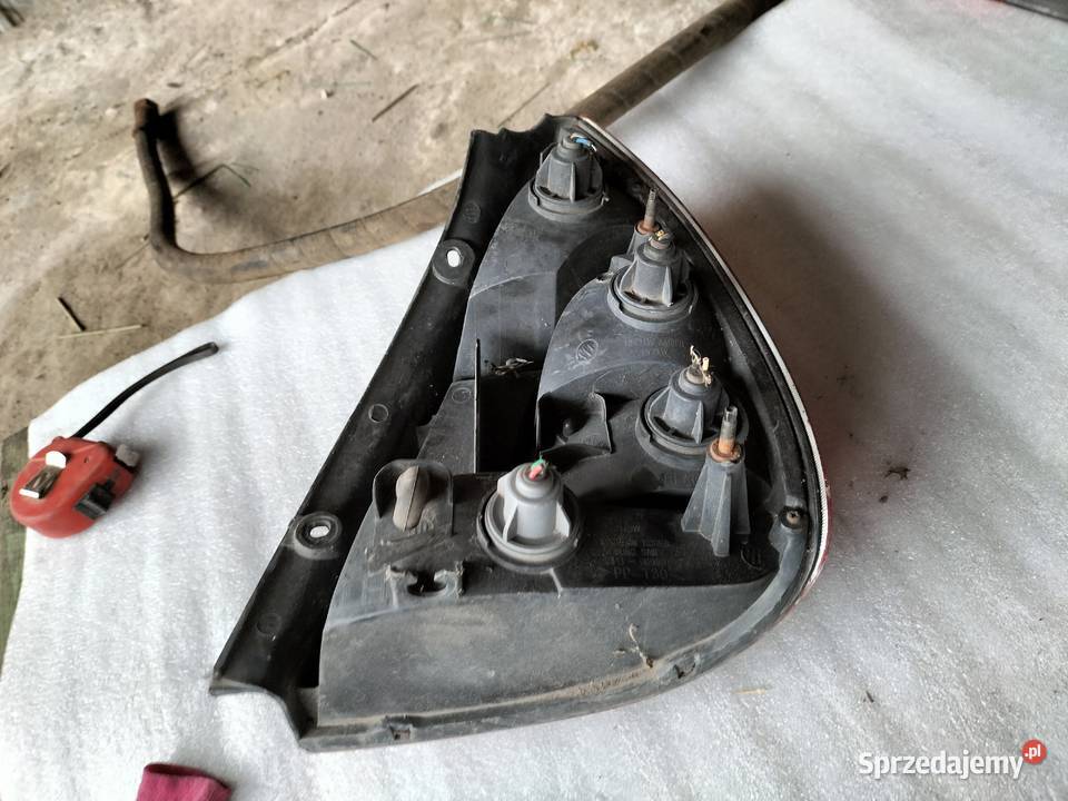 DAEWOO NUBIRA LAMPA TYLNA TYŁ LEWA Części samochodowe lubelskie sprzedam