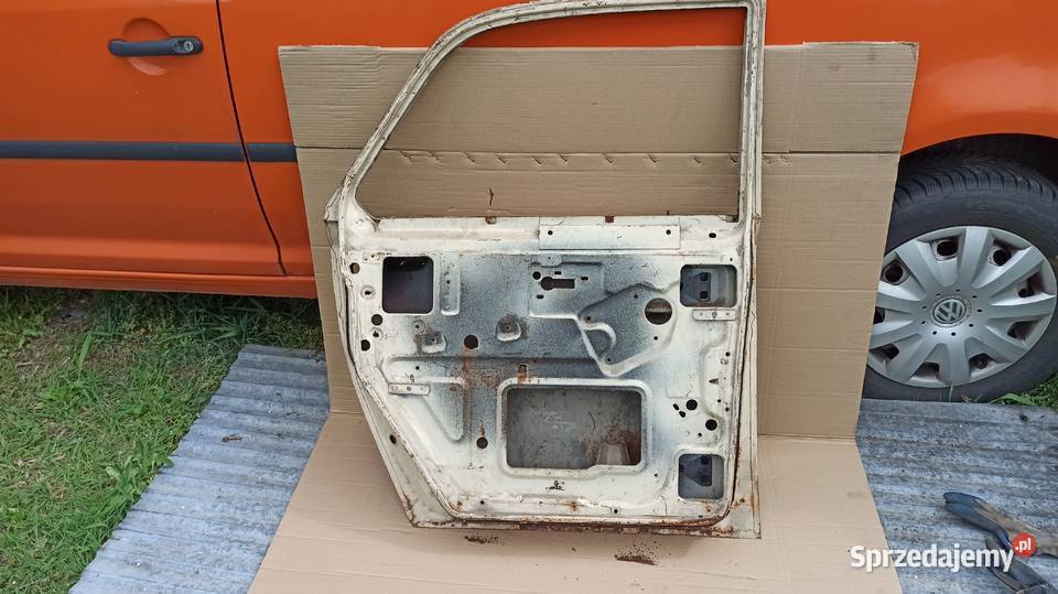 Elementy karoserii Wołga GAZ 24 i 21 mazowieckie Piaseczno sprzedam