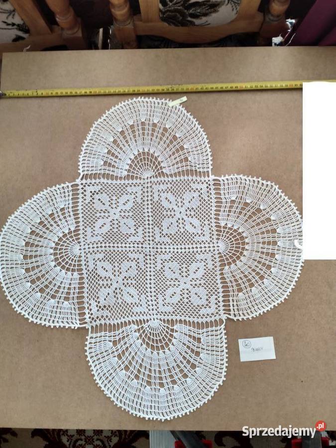 Nowa serweta ręcznie wykonana na szydełku 60 x Obrusy i serwety śląskie