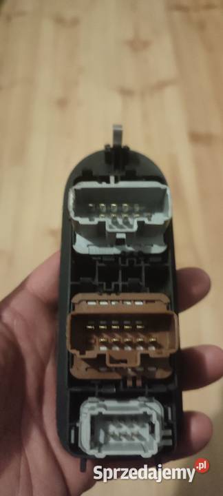 Przełacznik szyb RENAULT SCENIC 2 kierowcystan podkarpackie Krosno sprzedam