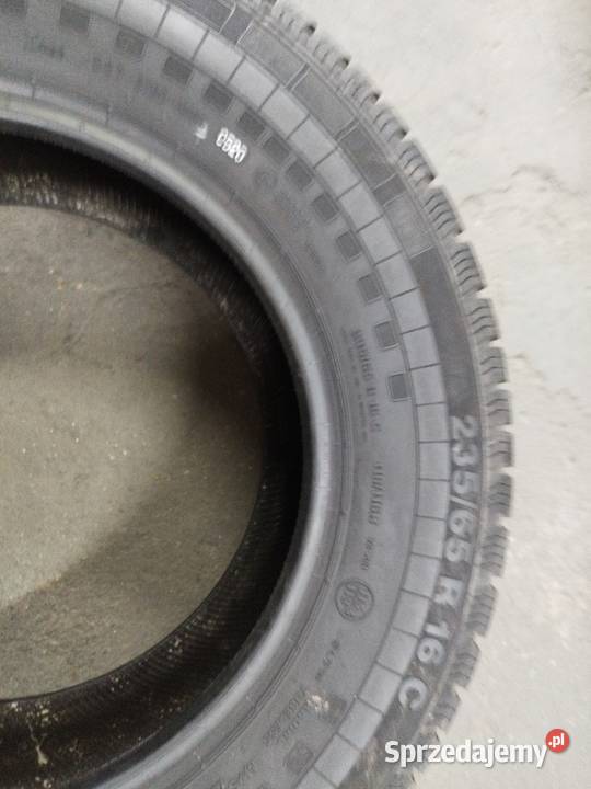 23565 R16C Continental Samochodowe Zielenin