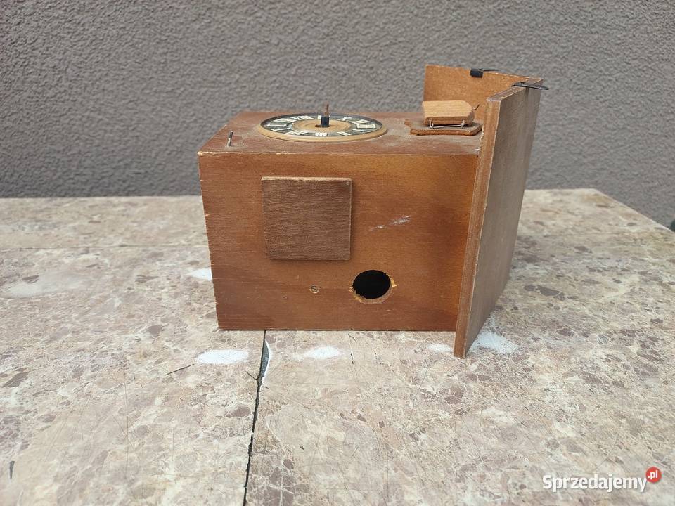 M217 Mechanizm starego zegara kukułki Helmut
