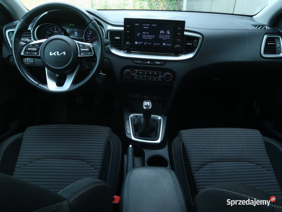 Kia XCeed 15 TGDI relingi dachowe Piaseczno