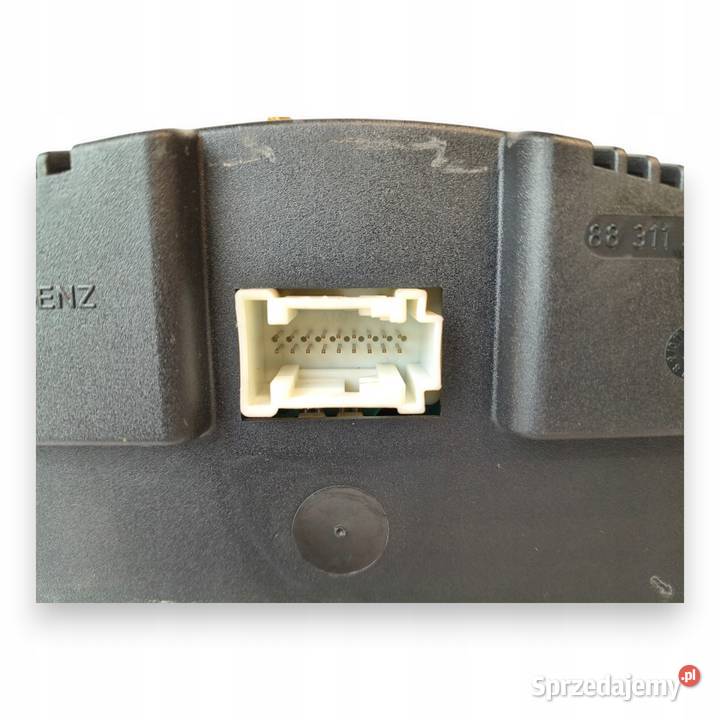 LICZNIK ZEGARY A2035407111 Mercedes W203 22 CDI lubelskie Chełm sprzedam
