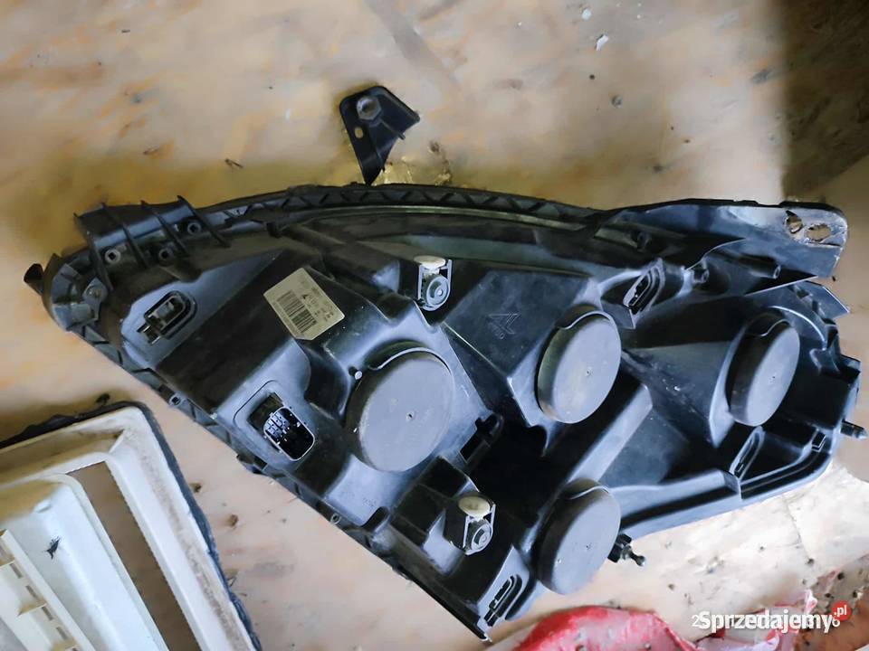 lampa przód prawa iveco daily 2007 IV lift III kujawsko-pomorskie Kotomierz