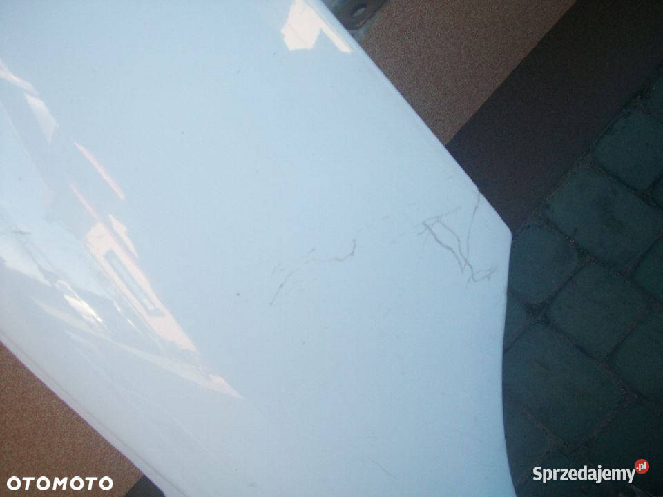 Błotnik prawy Laguna I Radom